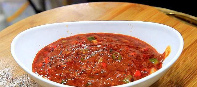 番茄辣椒酱的做法(番茄酱的做法 最正宗的做法)
