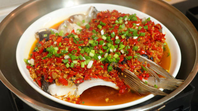 湖南最好吃的剁椒鱼头(湖南最好吃的剁椒鱼头是哪家)